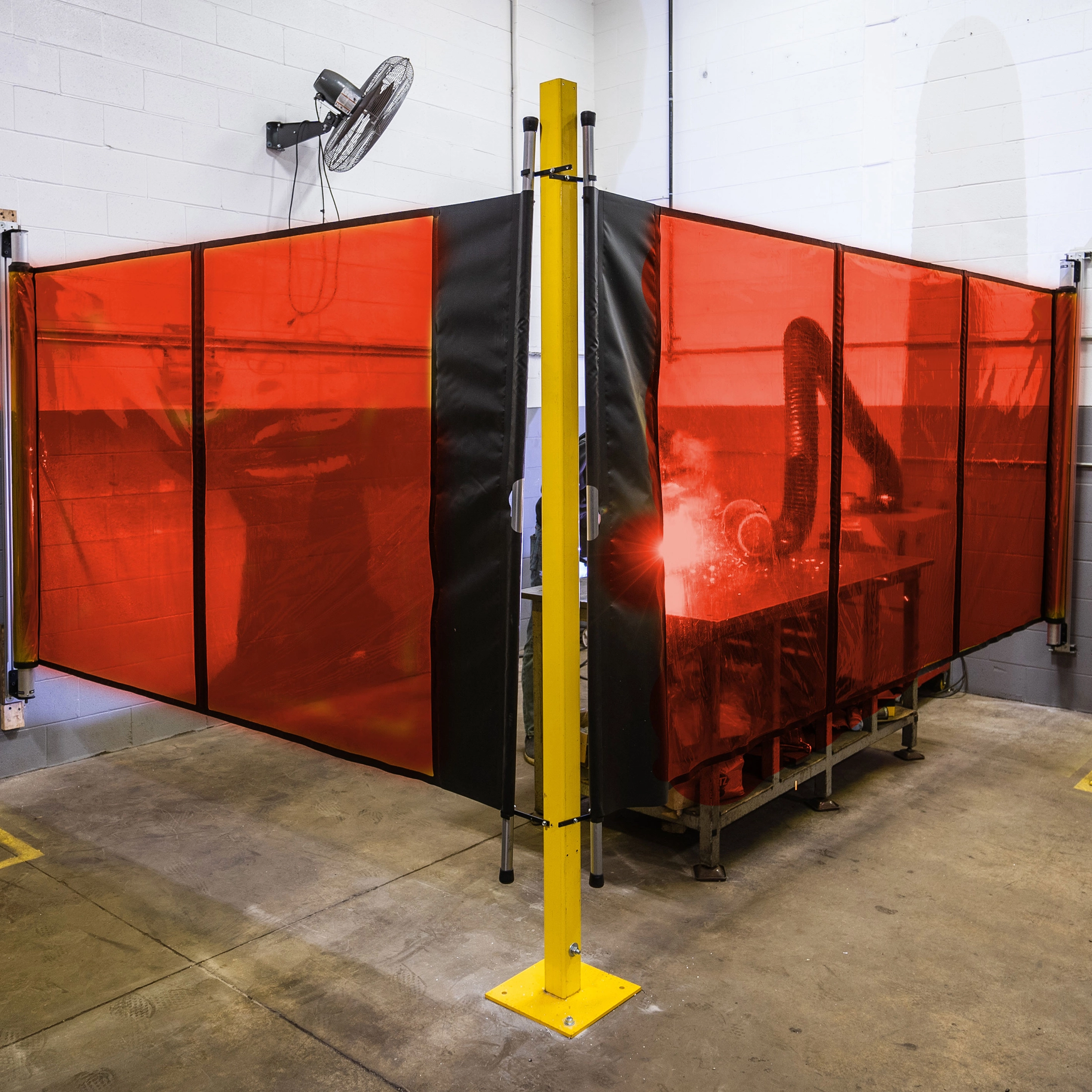 Retractable Weld Screen