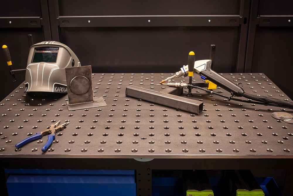 Laser Welding Workstation